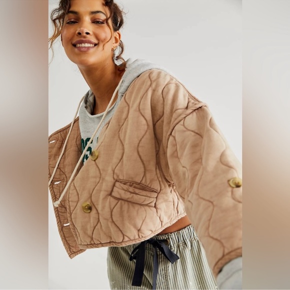 NWT Free People Women’s Gwynnie Quilted Jacket in Champagne Diamonds Large - Picture 3 of 14